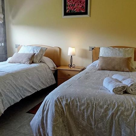 Apartamento En Las Afueras リバデオ エクステリア 写真