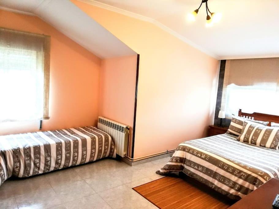 Apartamento En Las Afueras リバデオ エクステリア 写真